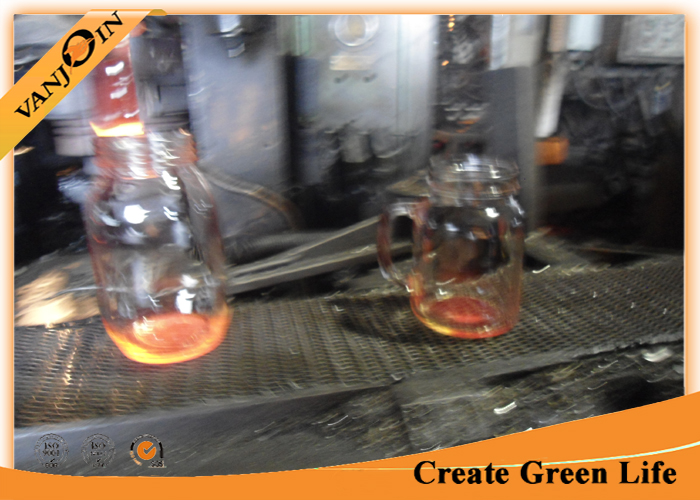 Screwing Top Flint 4oz Eco Mason Glass Jars With Handle , Glass Mason Jar Mugs