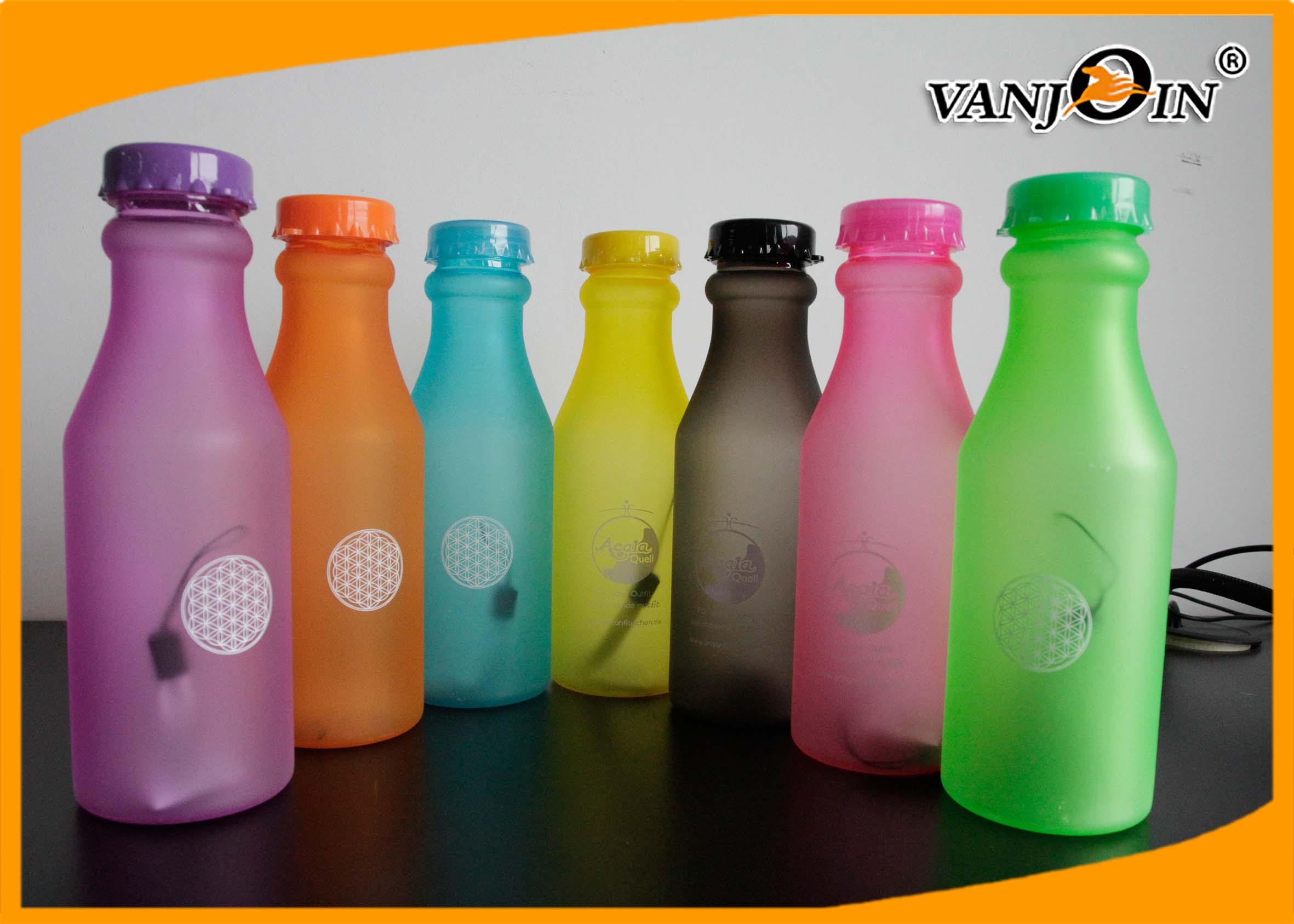 350ml 550ml 650ml Portable Frosted Empty Plastic Sports Drink Bottles with AS / PC / Tritan Material