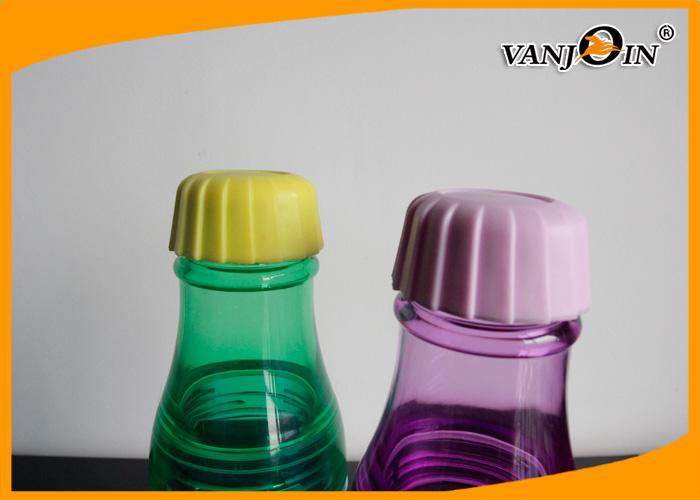 Small Safe Plastic Drinking Bottles / Custom Multi Color Recycle Plastic Bottles for Water