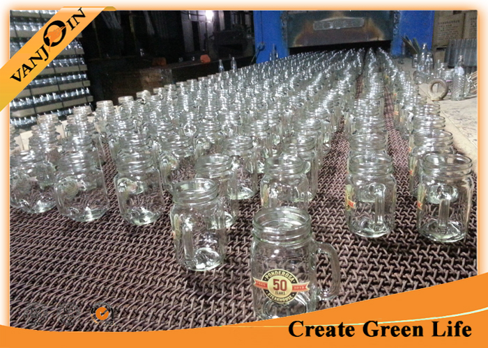 Candy Storage 200ml Bulb Shaped Glass Beverage Bottles With Metal Cap , Glass Drinking Bottles