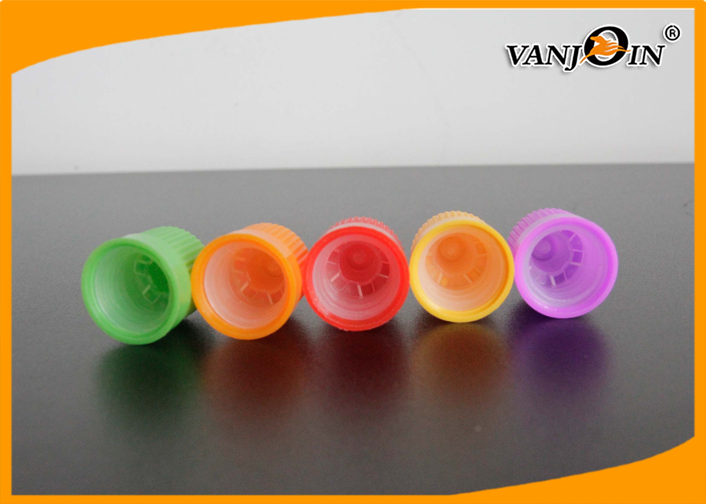 Colorful Short Thin Tip Plastic Lids for E-cigarette Bottle , Tamperproof Caps for E-liquid Bottles