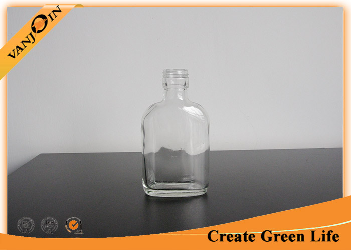 Clear Short Neck 230ml Flat Glass Liquor Bottles with Screw Top , Small Wine Bottles