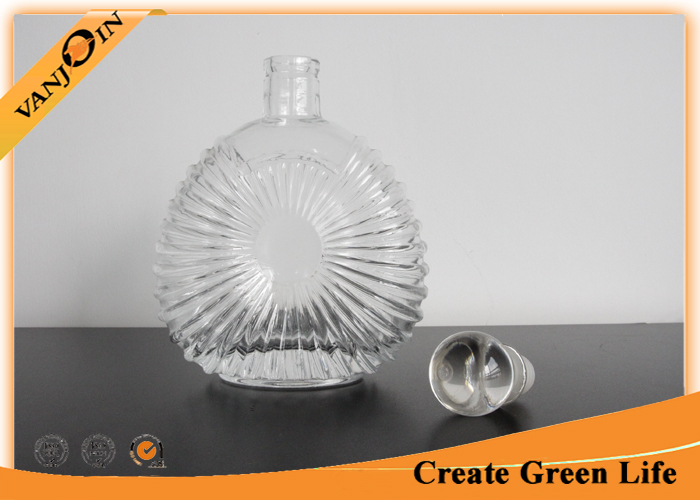 Custom Design Crystal Glass Wine Bottles With Glass Lids 700ml Empty Wine Bottle