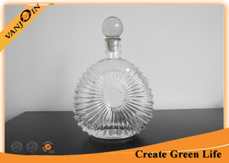 China Custom Design Crystal Glass Wine Bottles With Glass Lids 700ml Empty Wine Bottle supplier