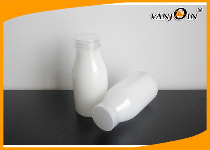 Oval Round Transparent PET Plastic Juice Bottles with Screw Caps for Milk or Beverage